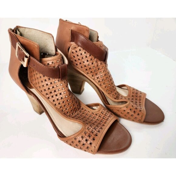 Vince Camuto Womens Brown Woven Leather Peep Toe Sandal Cone Heel size 8.5 - Picture 1 of 15